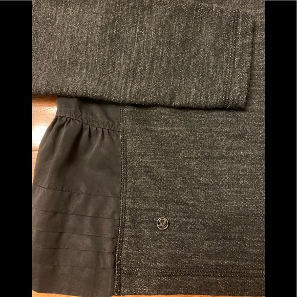 🖤Lululemon Sattva Pullover Top-10🖤 - Picture 10 of 16